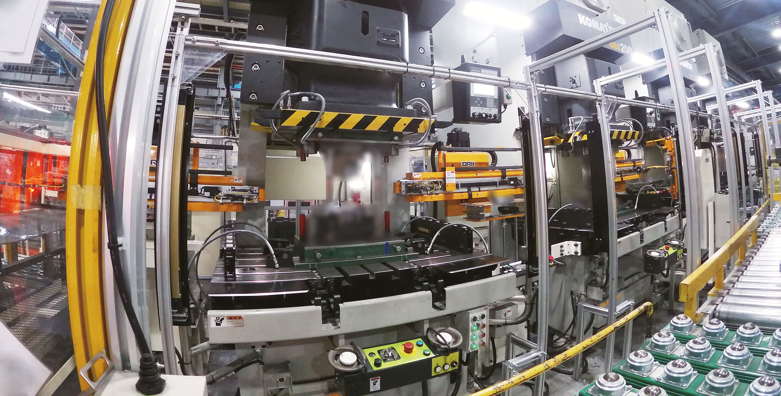 KOSMEK quick die change systems for stamping and forming processes, reducing downtime and improving efficiency in press machine operations.