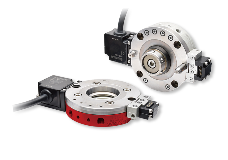 KOSMEK robotic hand changer for quick, precise tool change in industrial automation and robotics.