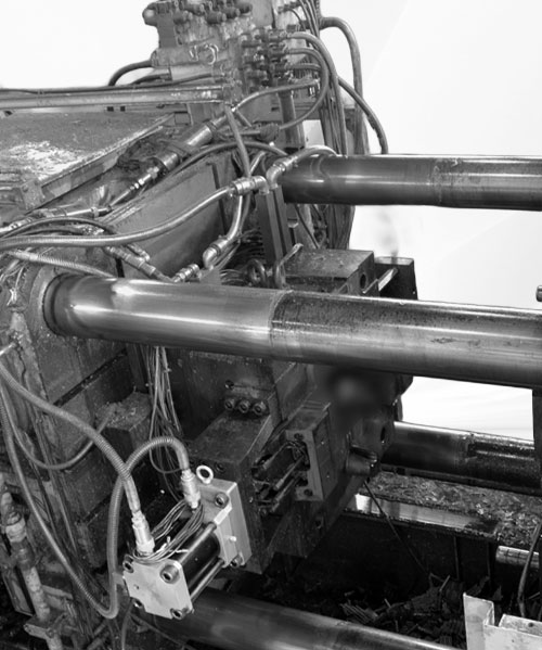 KOSMEK die cast clamping systems built for high-temperature, high-pressure environments, improving safety, uptime, and casting quality.